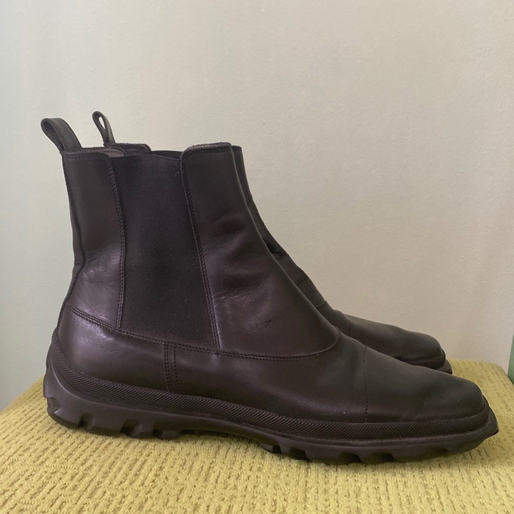 MIU MIU lug sole chelsea boot